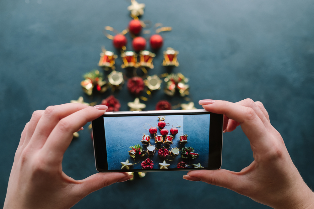 Holiday Social Media